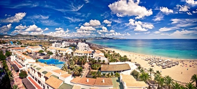 playa den Bossa Ibiza ciudad