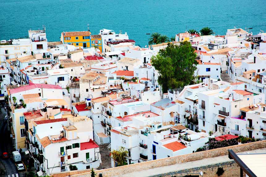 panoramica barrio ciudad de Ibiza 