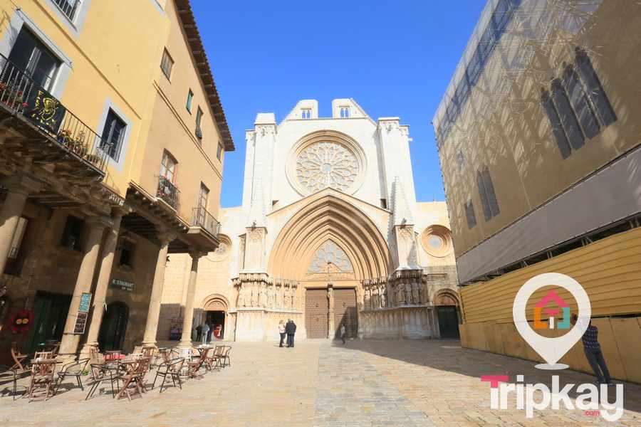 guia de tarragona Plaza de la Seu y catedral de Tarragona