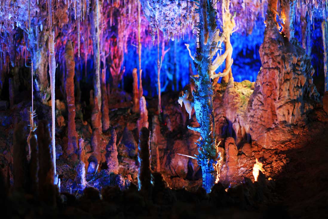 Cueva azul en las cuevas dels Hams