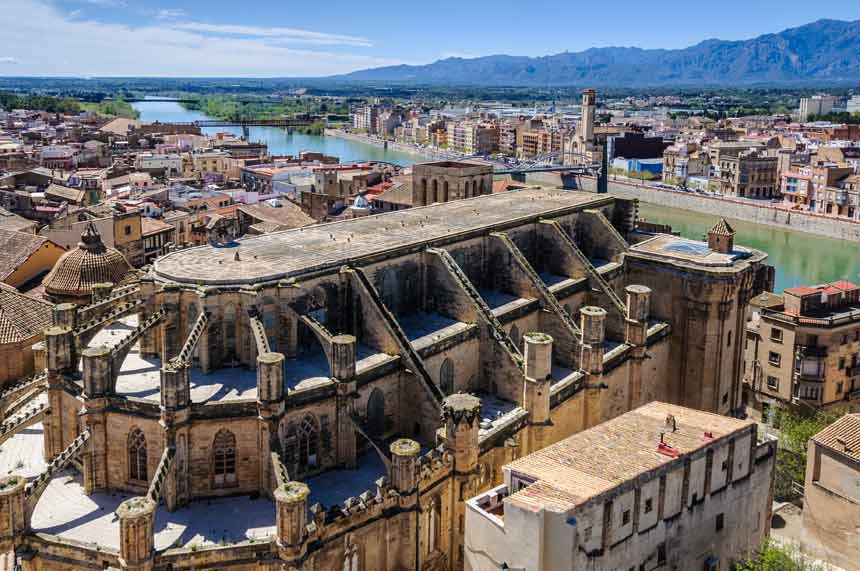 Panoramic view of the Cathedral of Tortosa in the Ebro terres