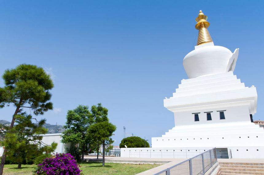 Buddhist-Stupa-de-la-Iluminación-in-Benalmadena-II