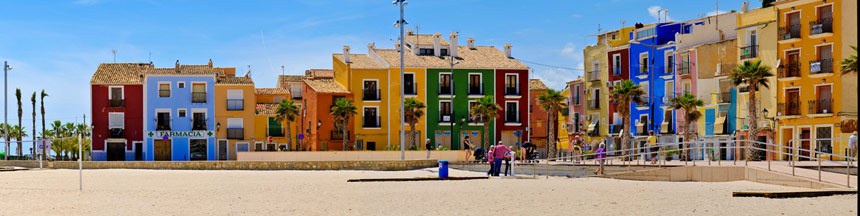 beutifull picture of the painted houses of Villajoyosa