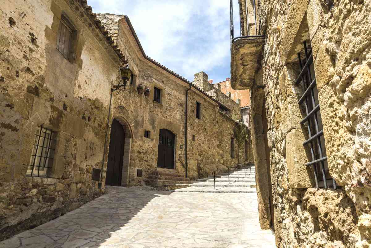 calles pals medieval tripkay