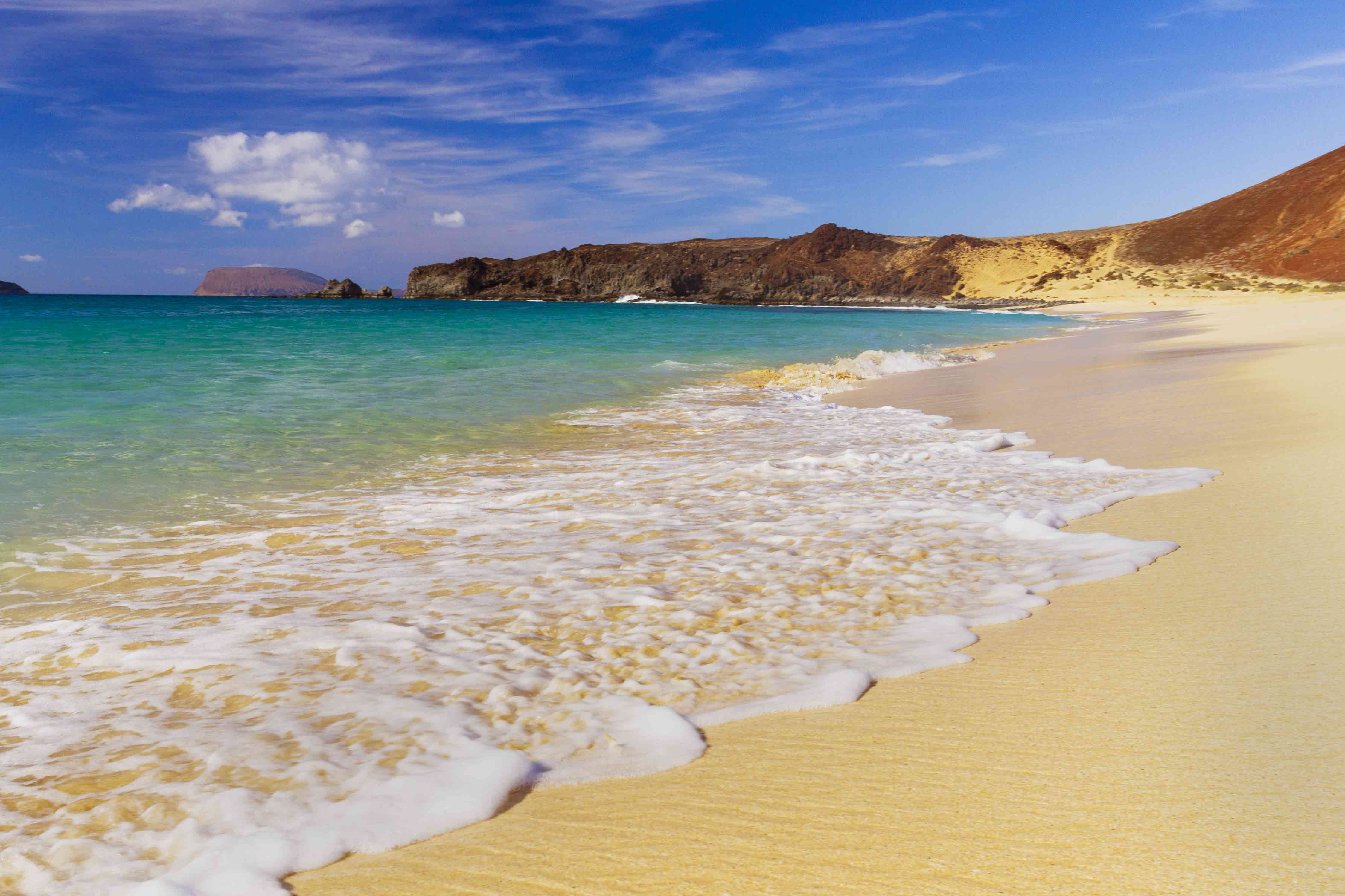 playa las conchas la graciosa tripkay Canary Islands